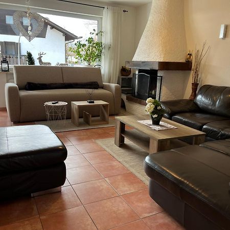 Doppelhaushaelfte Zugspitzblick Mit Privatem Garten Garmisch-Partenkirchen Ngoại thất bức ảnh